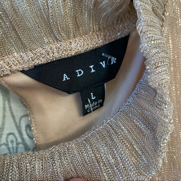 NWT! Adiva Lurex Shimmer Top- Rose Gold - Picture 3 of 10